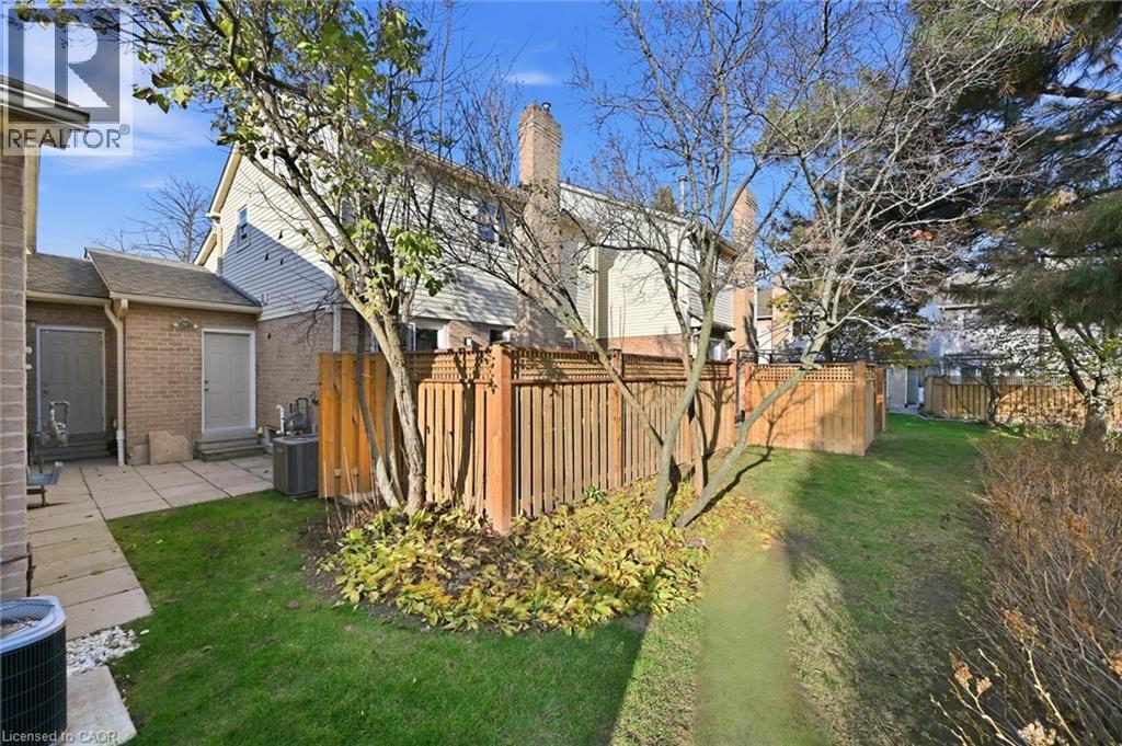 5255 Lakeshore Road Unit# 38, Burlington, Ontario  L7L 5X8 - Photo 48 - 40789783