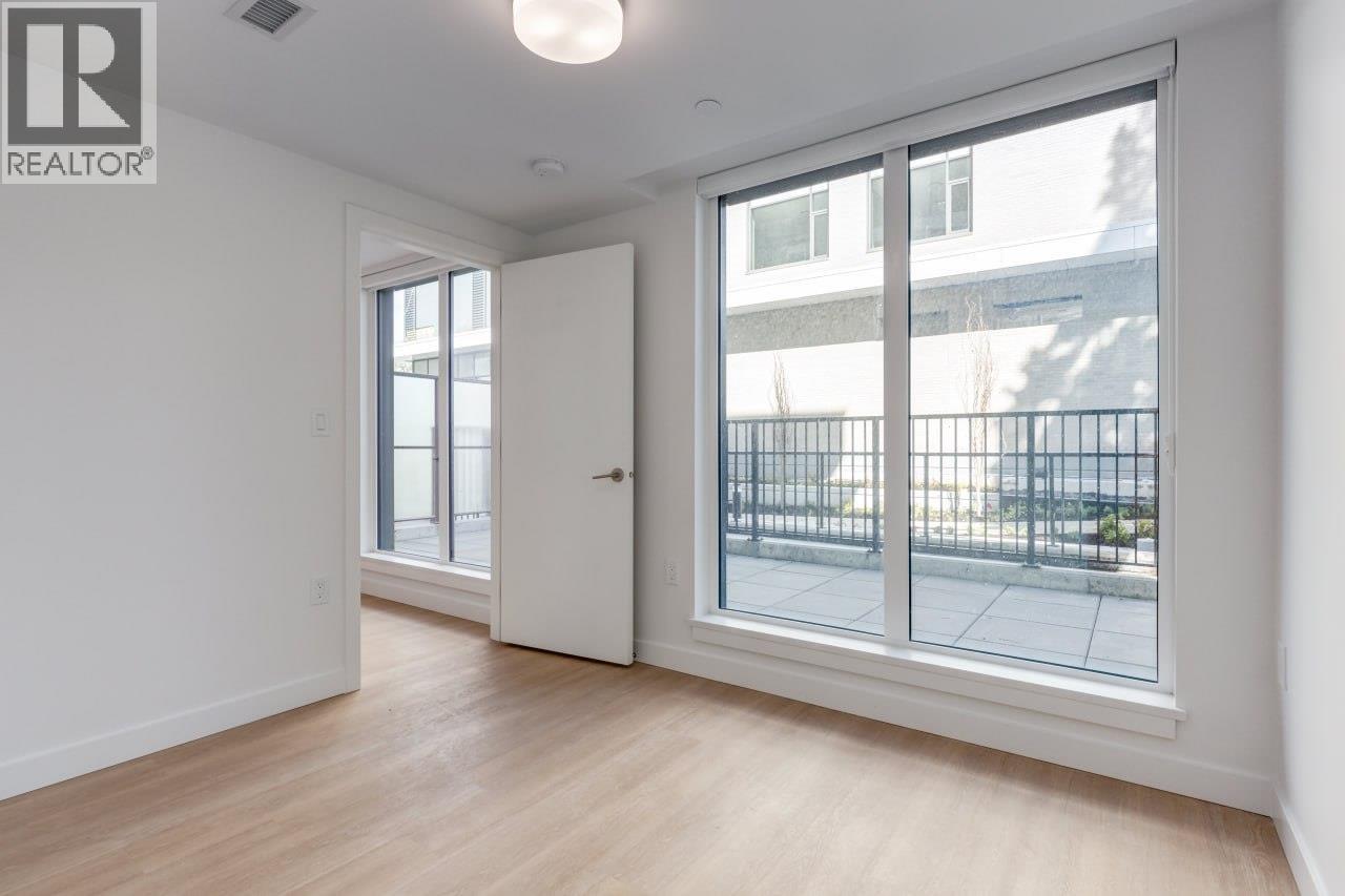 105 126 126 21st St E Street, North Vancouver, British Columbia  V7L 0J2 - Photo 5 - R3097263