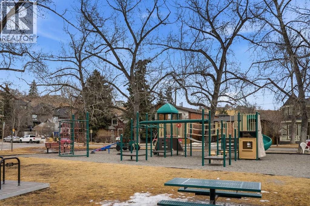 938 5a Street Nw, Calgary, Alberta  T2N 1R6 - Photo 3 - A2291345