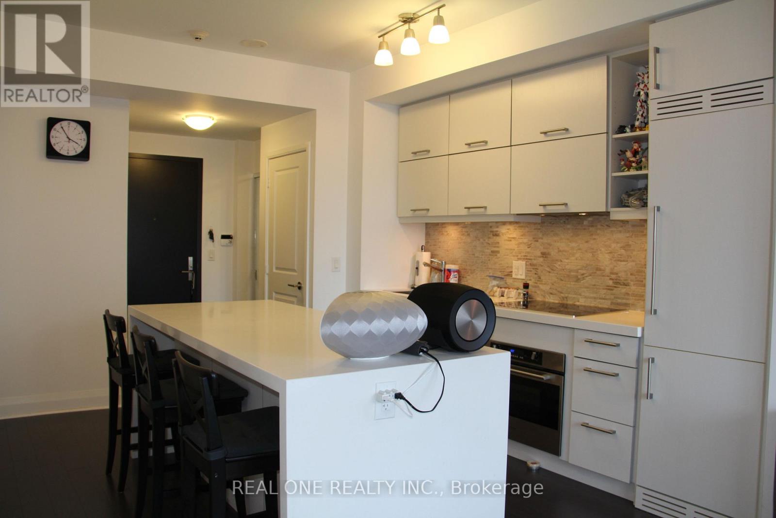 1811 - 1080 Bay Street, Toronto, Ontario  M5S 0A5 - Photo 9 - C12874066