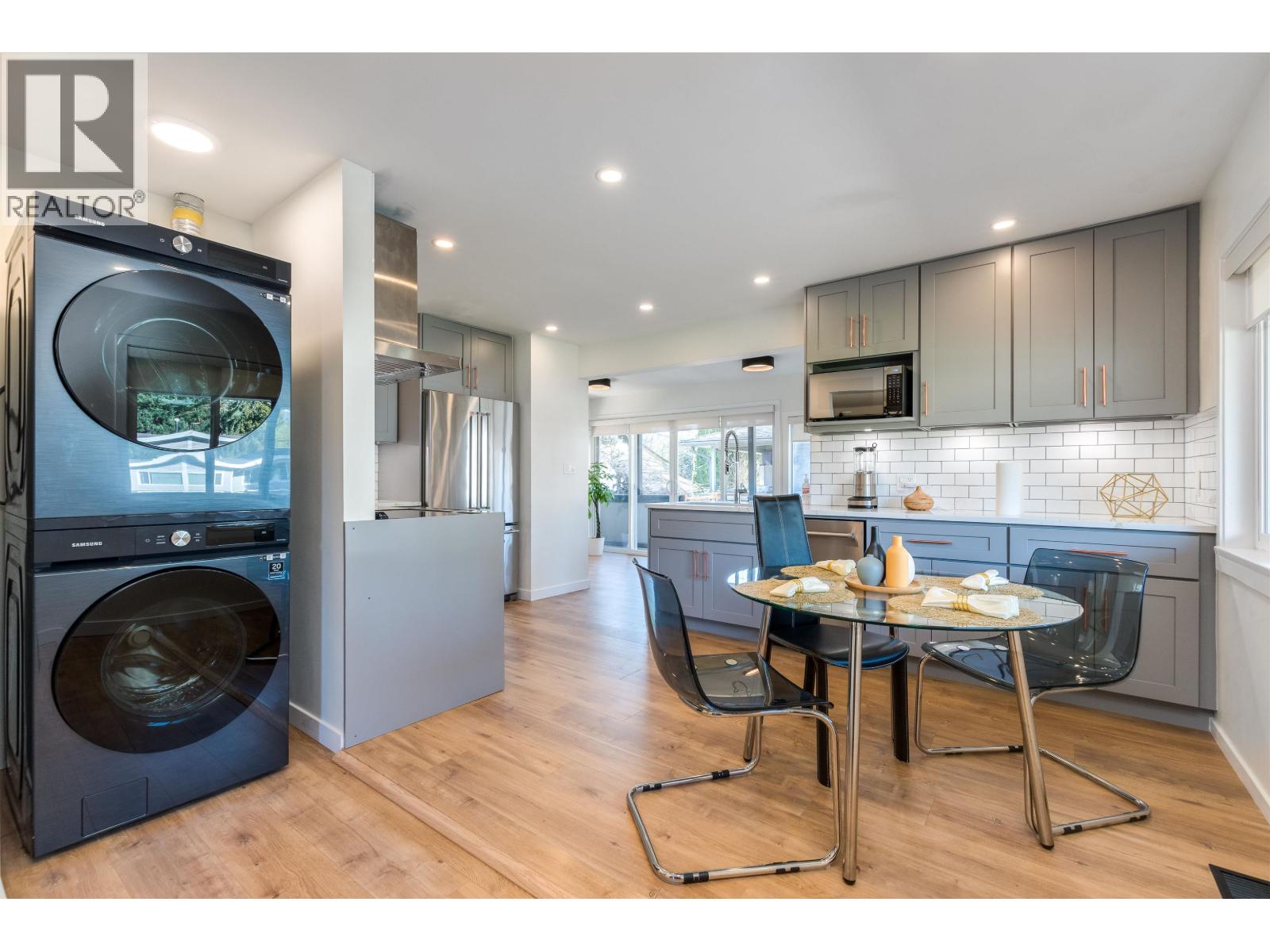 1790 Westminster Avenue, Port Coquitlam, British Columbia  V3B 1E2 - Photo 11 - R3098938