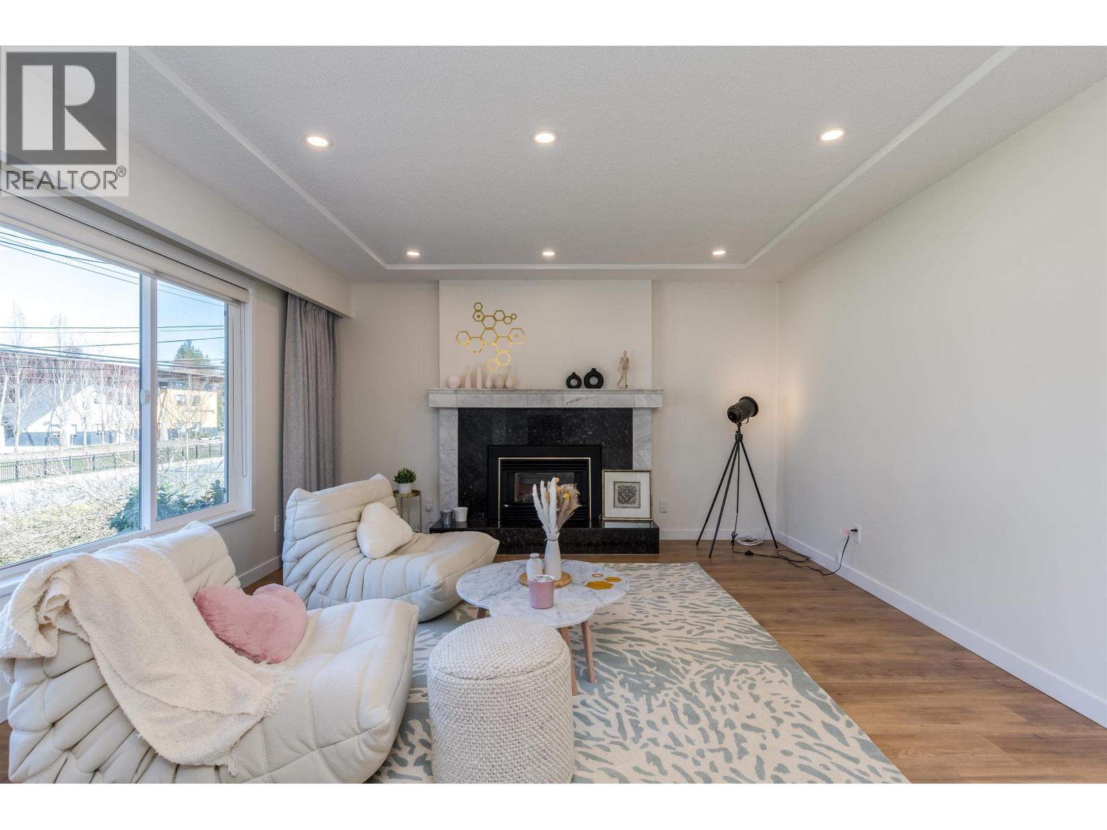 1790 Westminster Avenue, Port Coquitlam, British Columbia  V3B 1E2 - Photo 5 - R3098938