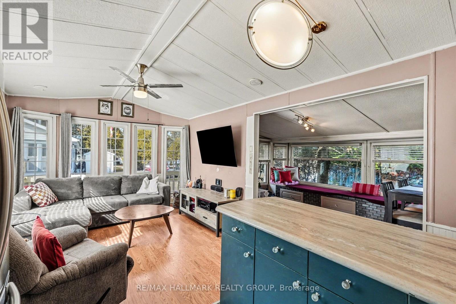 5 Strickland Private, Ottawa, Ontario  K0A 1B0 - Photo 6 - X12874048