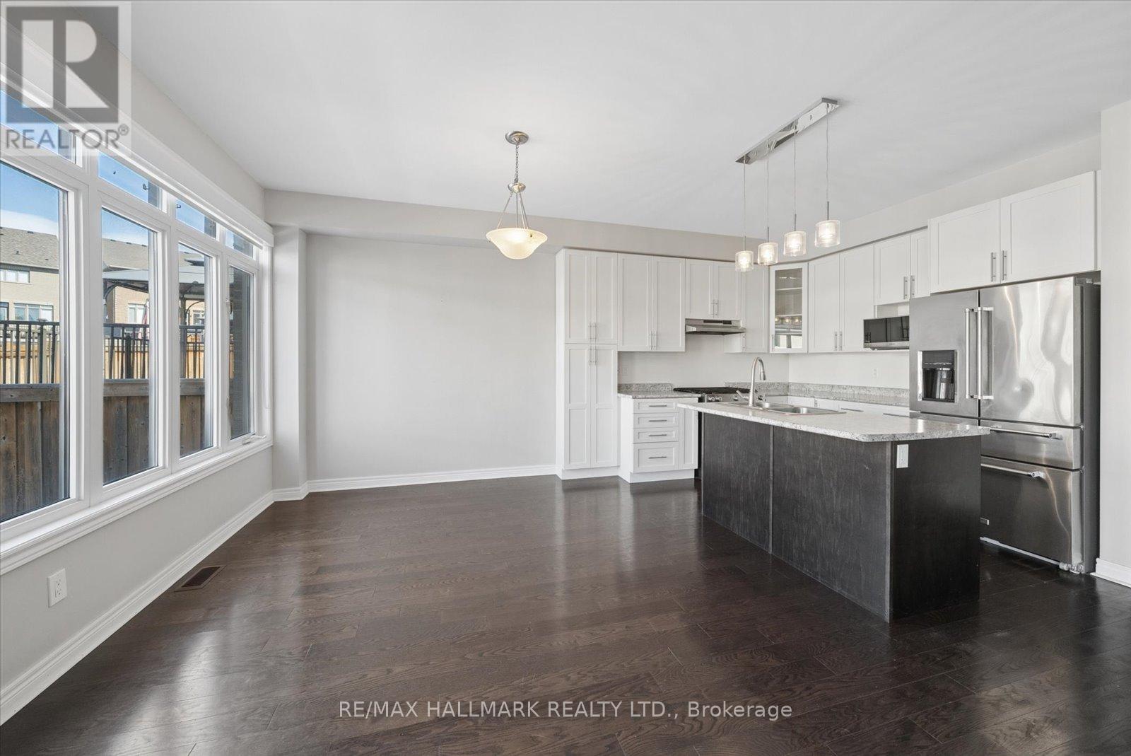 72 Treetops Boulevard, New Tecumseth, Ontario  L9R 0L9 - Photo 11 - N12874054