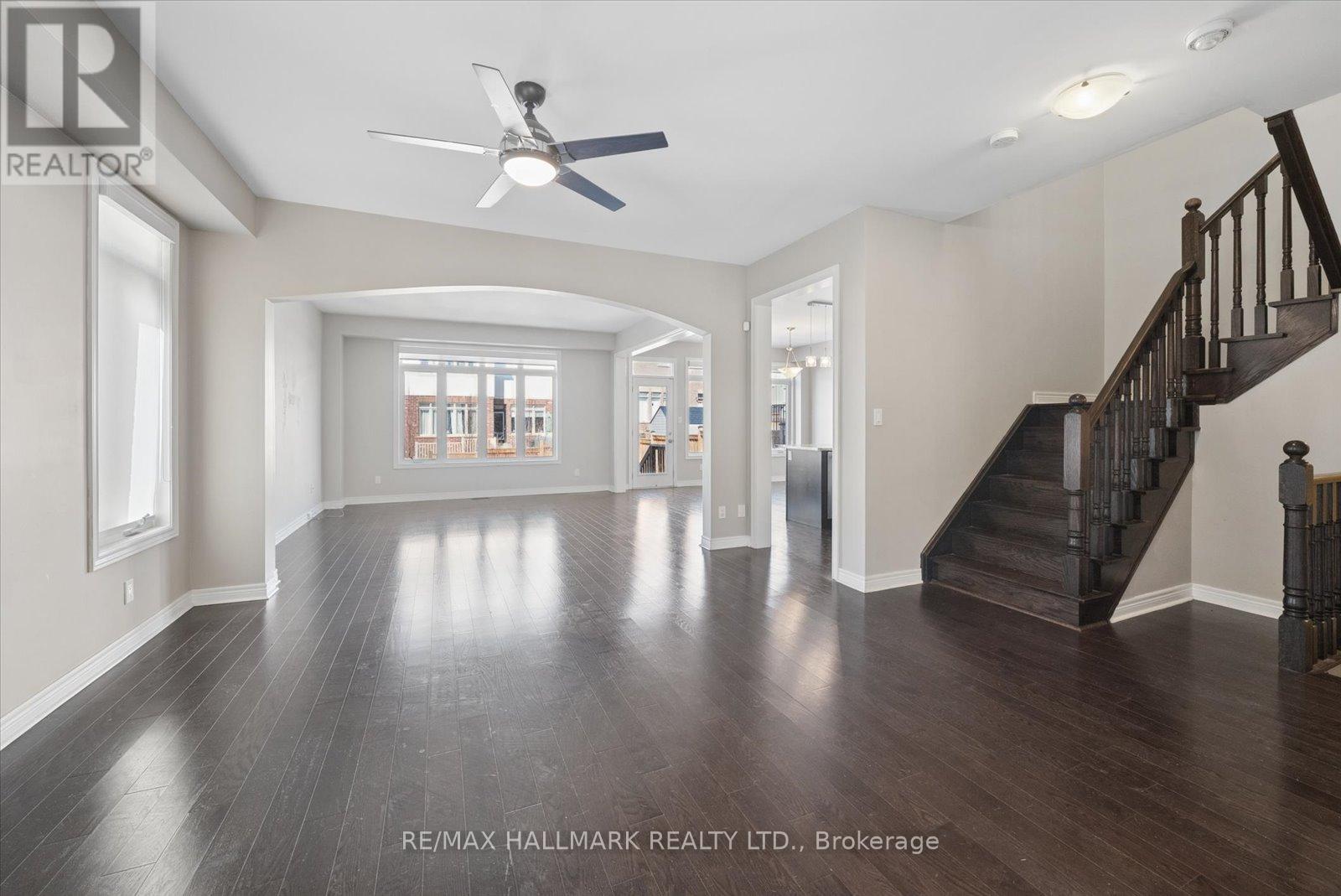 72 Treetops Boulevard, New Tecumseth, Ontario  L9R 0L9 - Photo 6 - N12874054