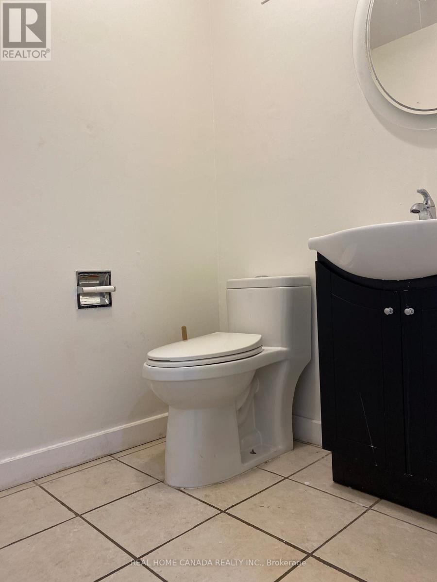 34 - 6449 Glen Erin Drive, Mississauga, Ontario  L5N 2T2 - Photo 10 - W12874050