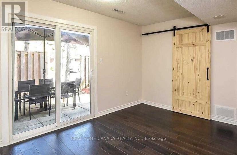 34 - 6449 Glen Erin Drive, Mississauga, Ontario  L5N 2T2 - Photo 19 - W12874050