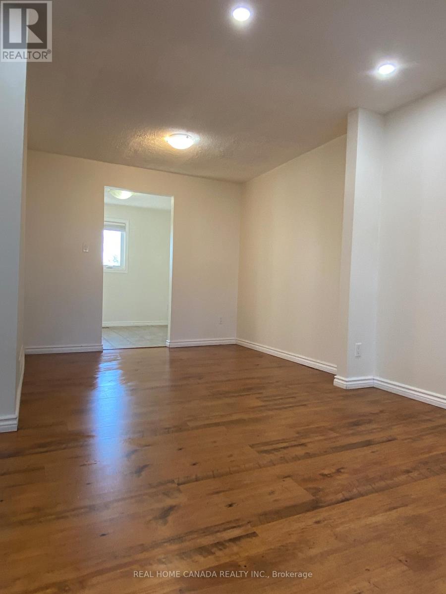 34 - 6449 Glen Erin Drive, Mississauga, Ontario  L5N 2T2 - Photo 5 - W12874050