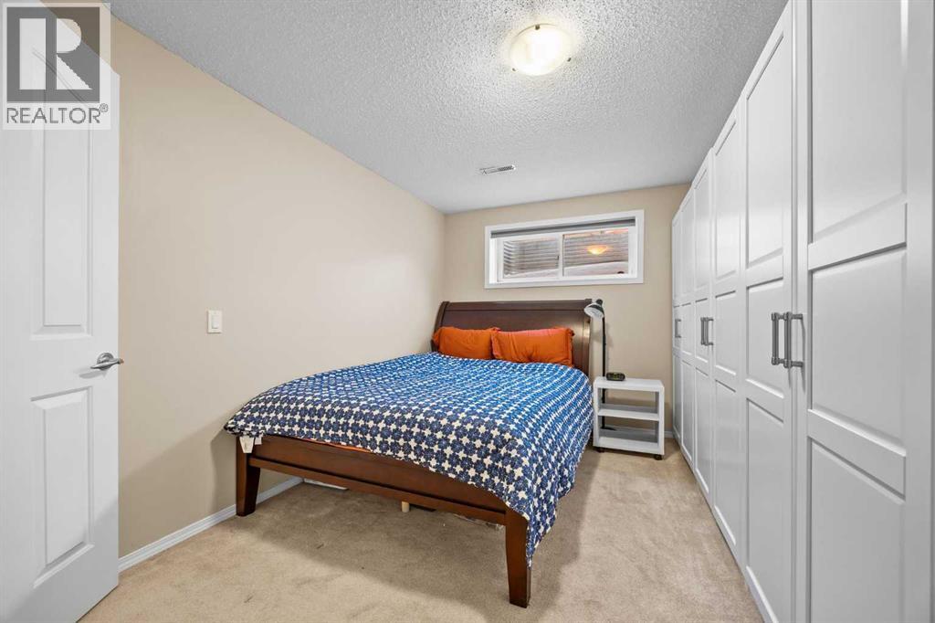 83 Cougarstone Way Sw, Calgary, Alberta  T3H 4Z6 - Photo 32 - A2289157