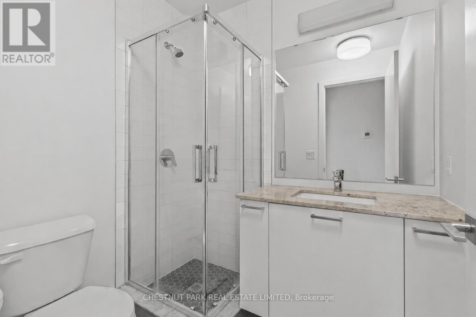 15 - 467 Charlton Avenue E, Hamilton, Ontario  L8N 0B3 - Photo 13 - X12874052