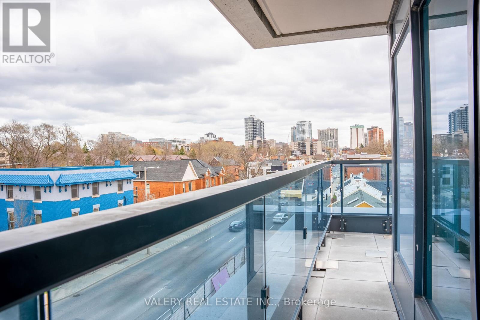 418 - 415 Main Street W, Hamilton, Ontario  L8P 1K5 - Photo 15 - X12874064