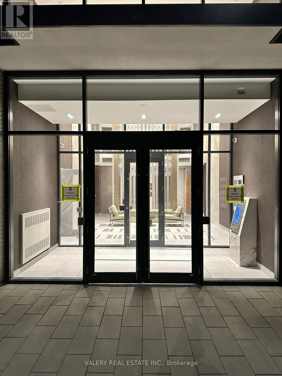 418 - 415 Main Street W, Hamilton, Ontario  L8P 1K5 - Photo 2 - X12874064