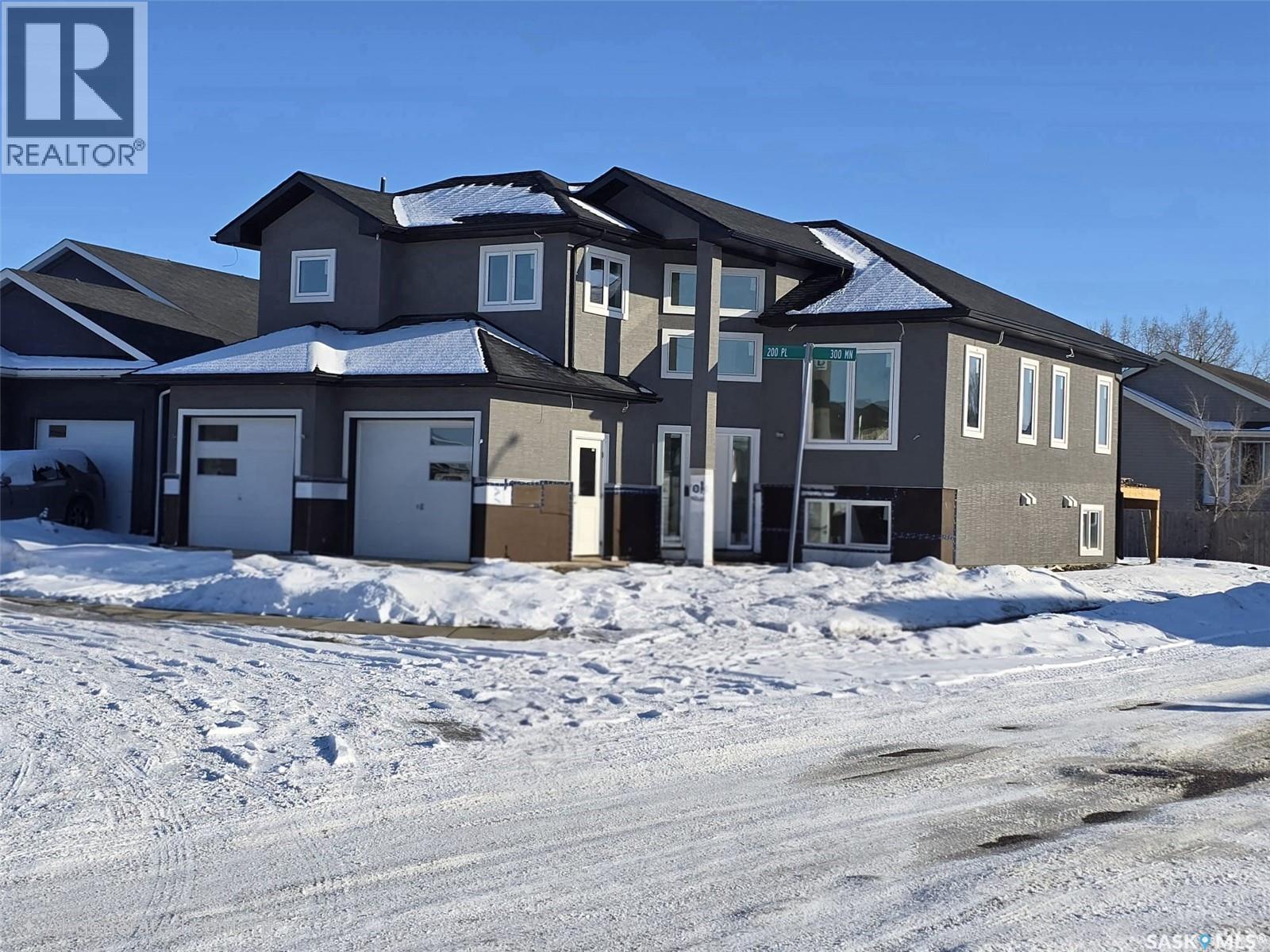 231 Lehrer Place, Saskatoon, Saskatchewan  S7R 0L4 - Photo 2 - SK029702