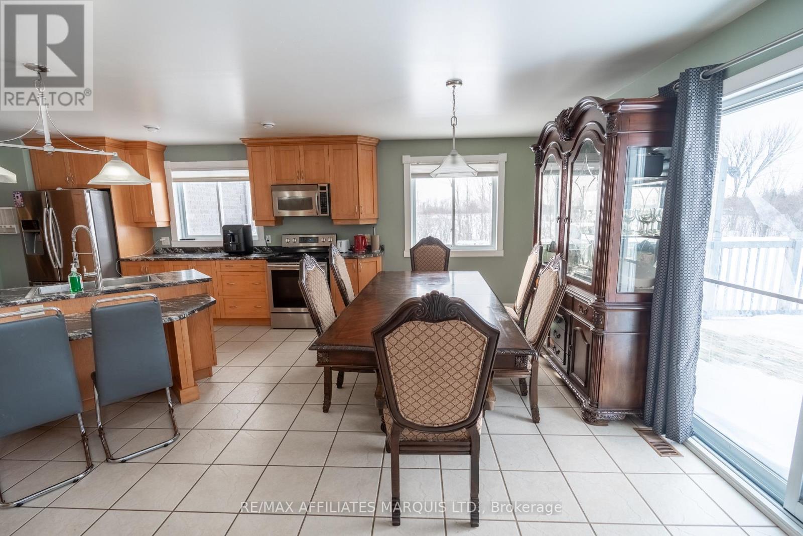 13981 Anderson Road, South Stormont, Ontario  K0C 1X0 - Photo 8 - X12782046