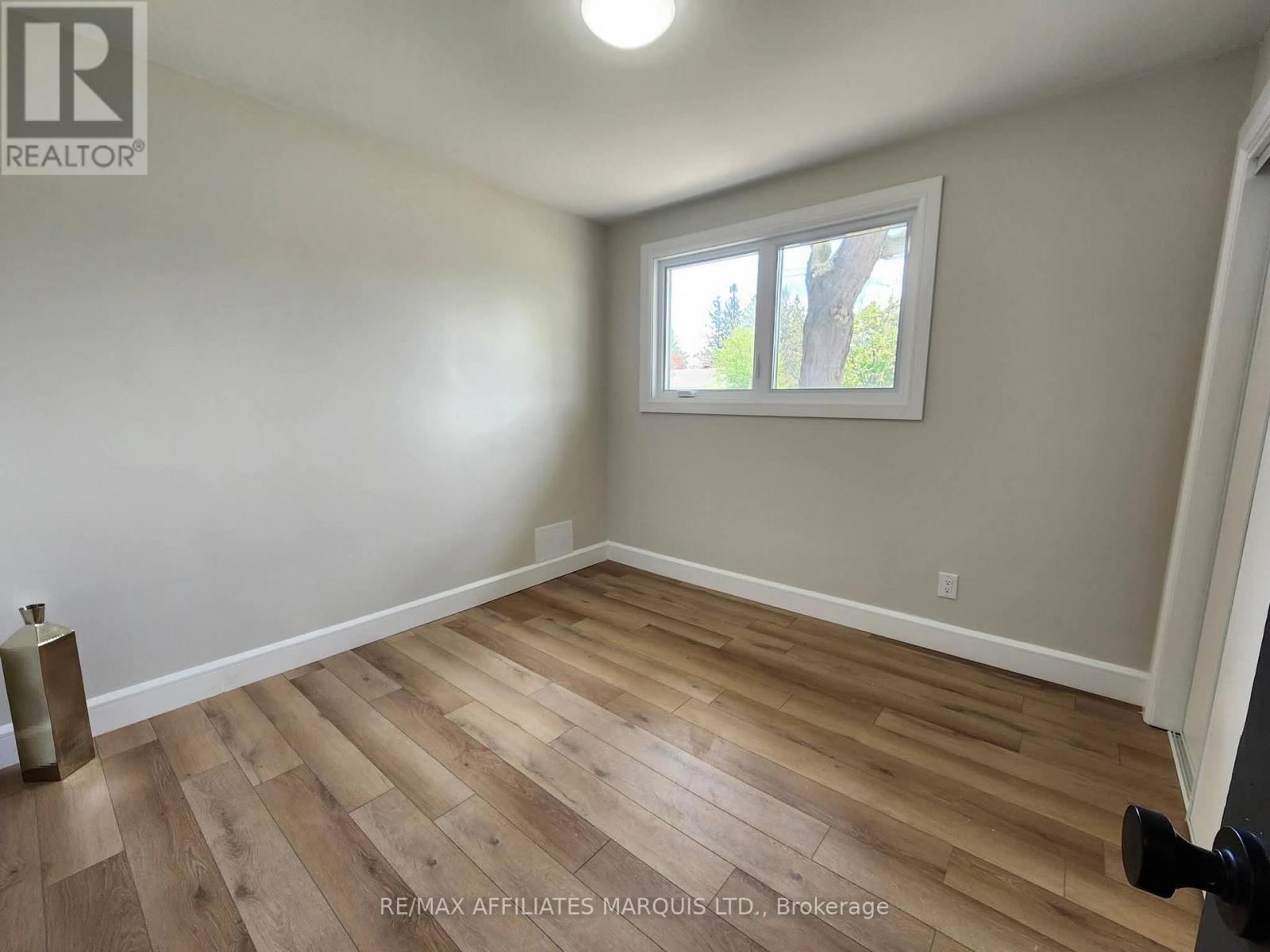 1409 Leonard Avenue, Cornwall, Ontario  K6J 1M9 - Photo 15 - X12844368