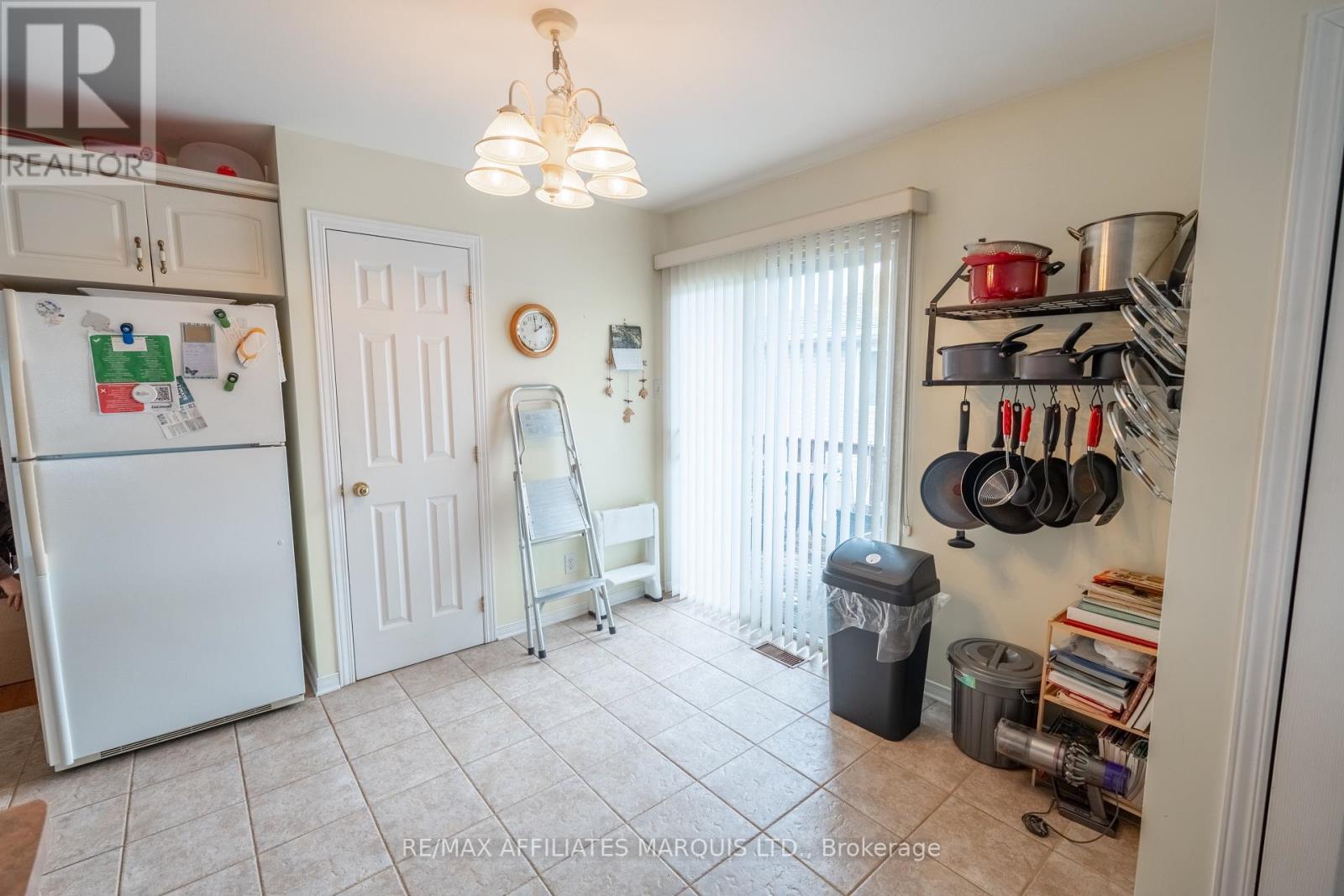 2231 Glen Brook Drive, Cornwall, Ontario  K6H 7N2 - Photo 8 - X12874138