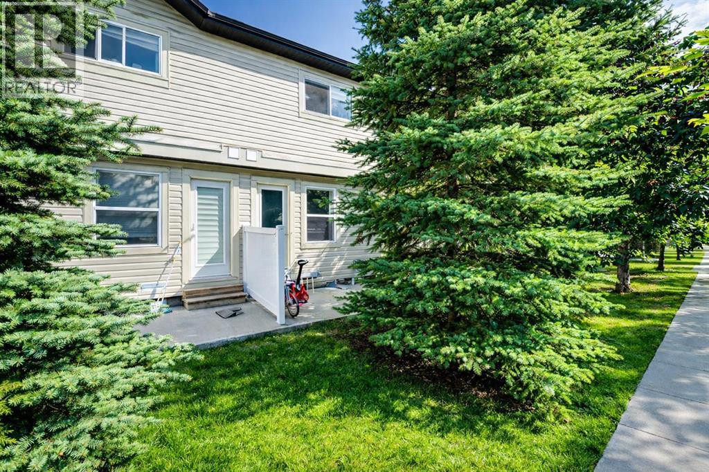 115 Saddlebrook Point Ne, Calgary, Alberta  T3J 0K3 - Photo 2 - A2292795