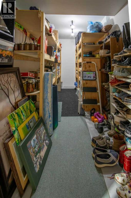 B, 303 Centre Street N, Sundre, Alberta  T0M 1X0 - Photo 29 - A2284925