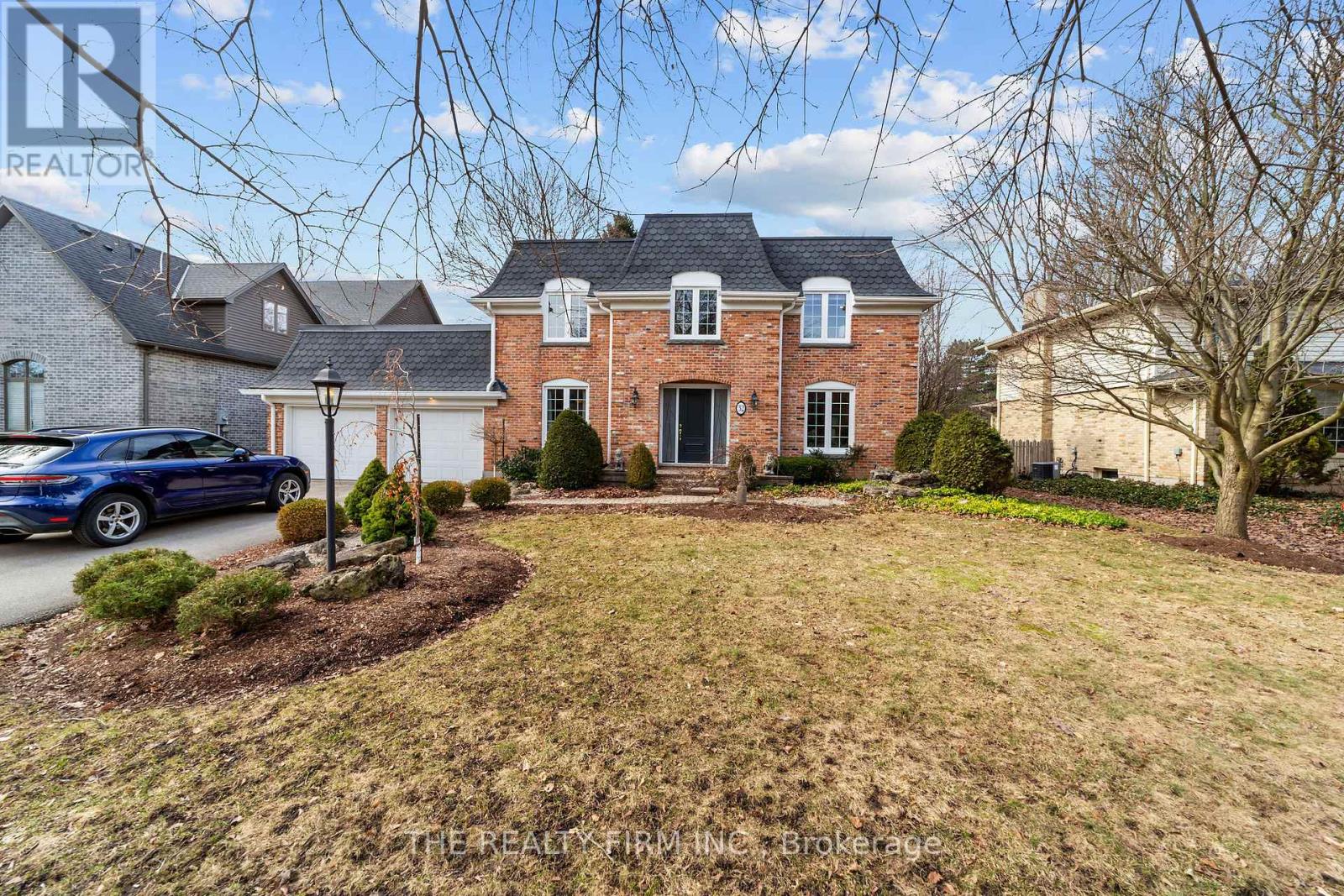 32 CHEROKEE ROAD, London North, Ontario