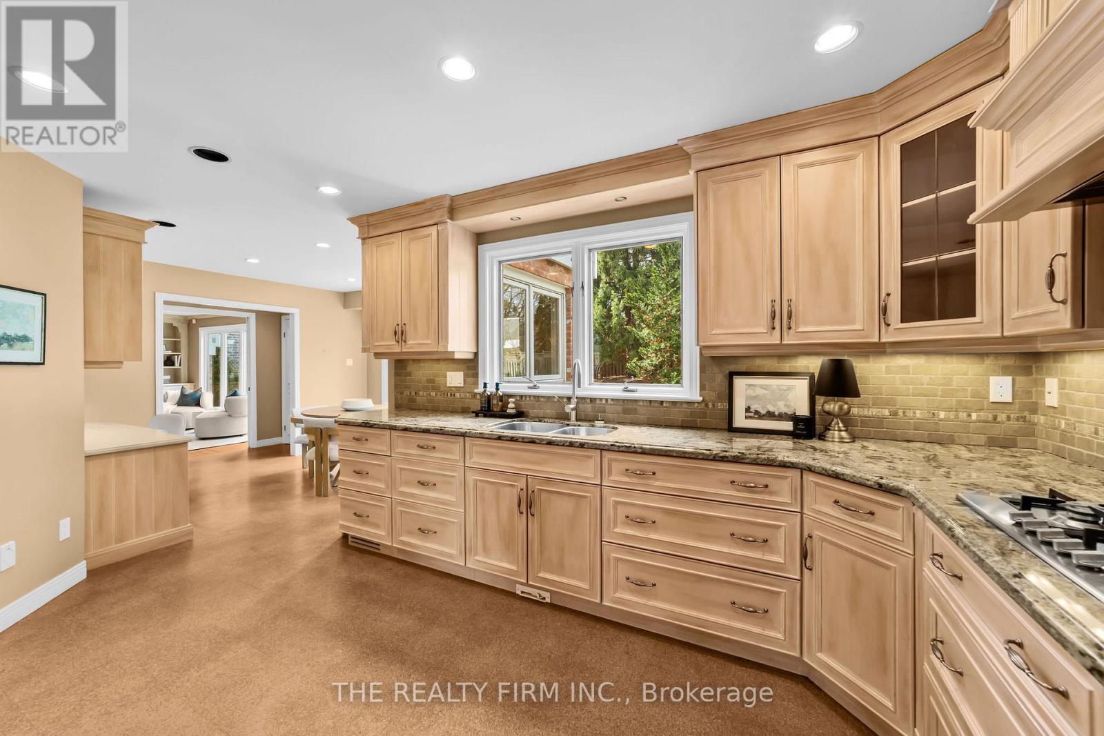 32 Cherokee Road, London North, Ontario  N6G 2N9 - Photo 14 - X12874092