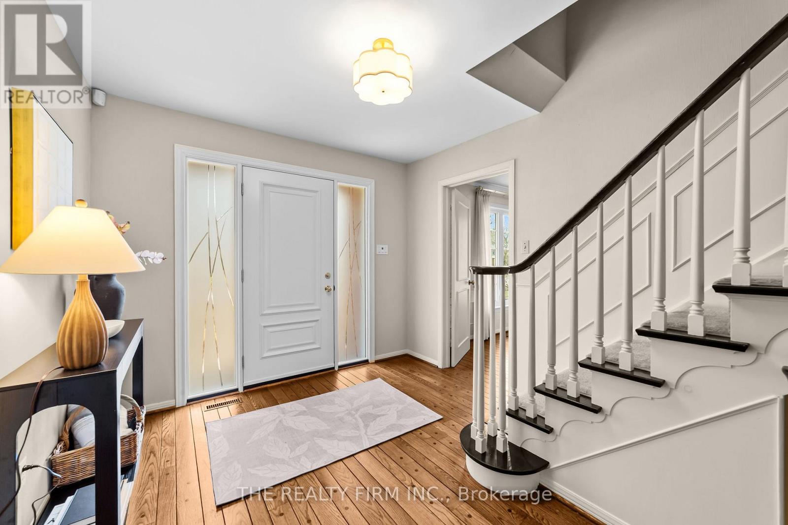 32 Cherokee Road, London North, Ontario  N6G 2N9 - Photo 5 - X12874092