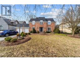 32 CHEROKEE ROAD, London North, Ontario