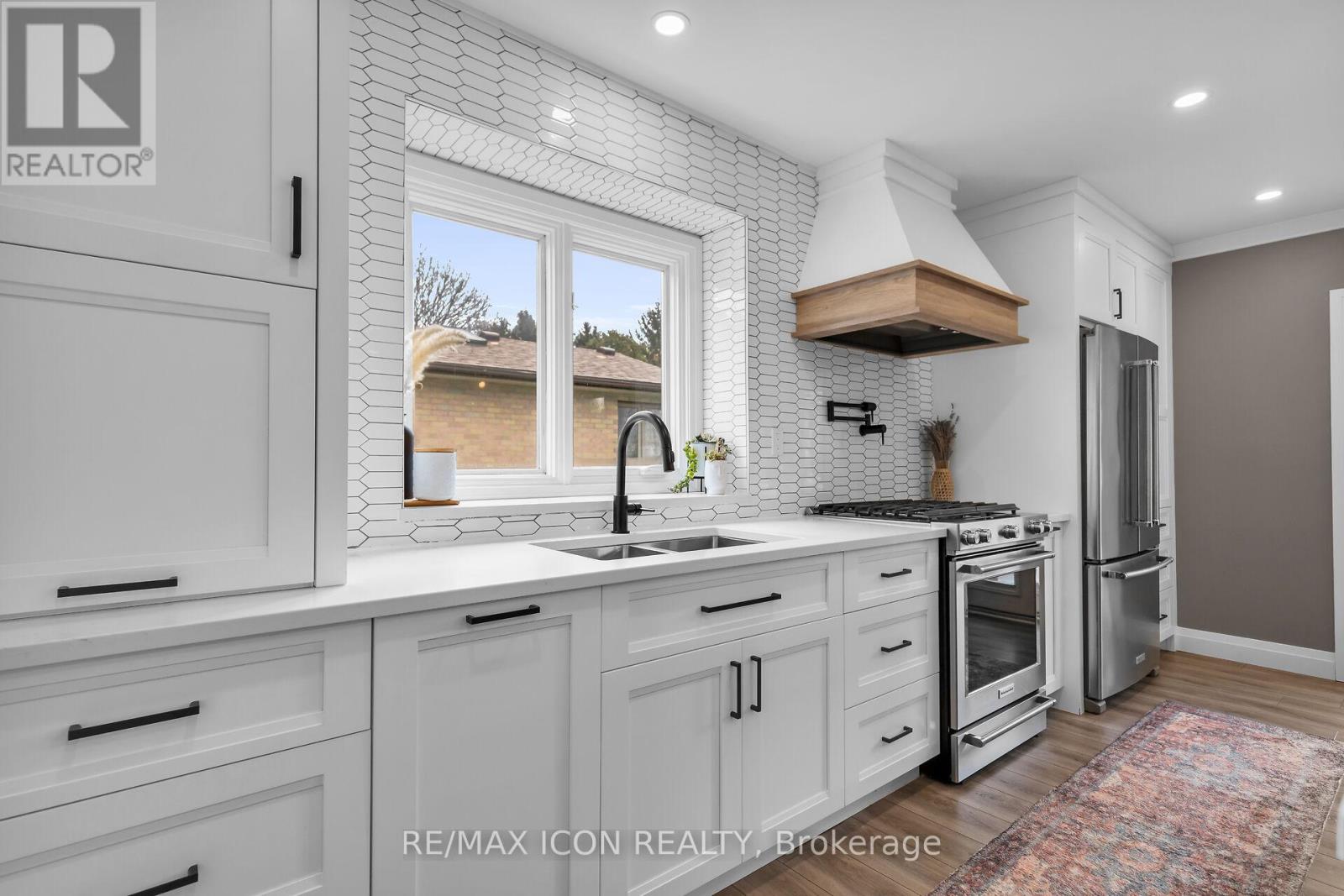 253 Minnie Street, Thames Centre, Ontario  N0L 1G3 - Photo 15 - X12874100