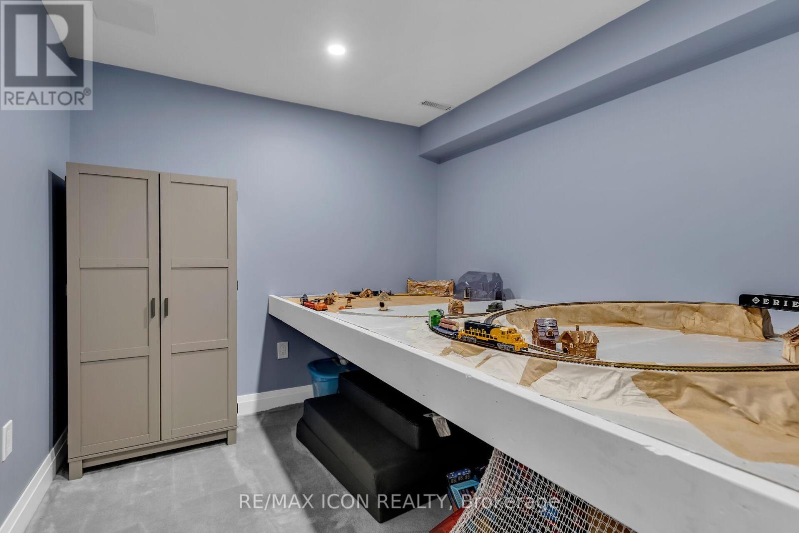 253 Minnie Street, Thames Centre, Ontario  N0L 1G3 - Photo 34 - X12874100