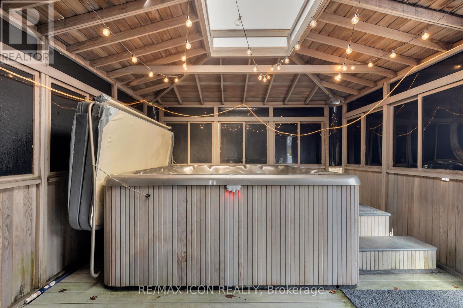 253 Minnie Street, Thames Centre, Ontario  N0L 1G3 - Photo 42 - X12874100