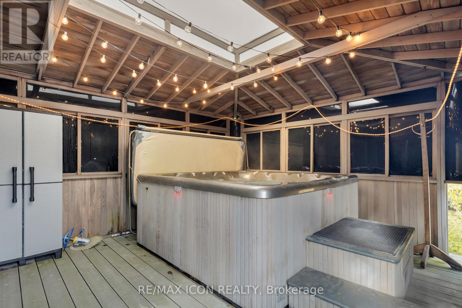 253 Minnie Street, Thames Centre, Ontario  N0L 1G3 - Photo 43 - X12874100