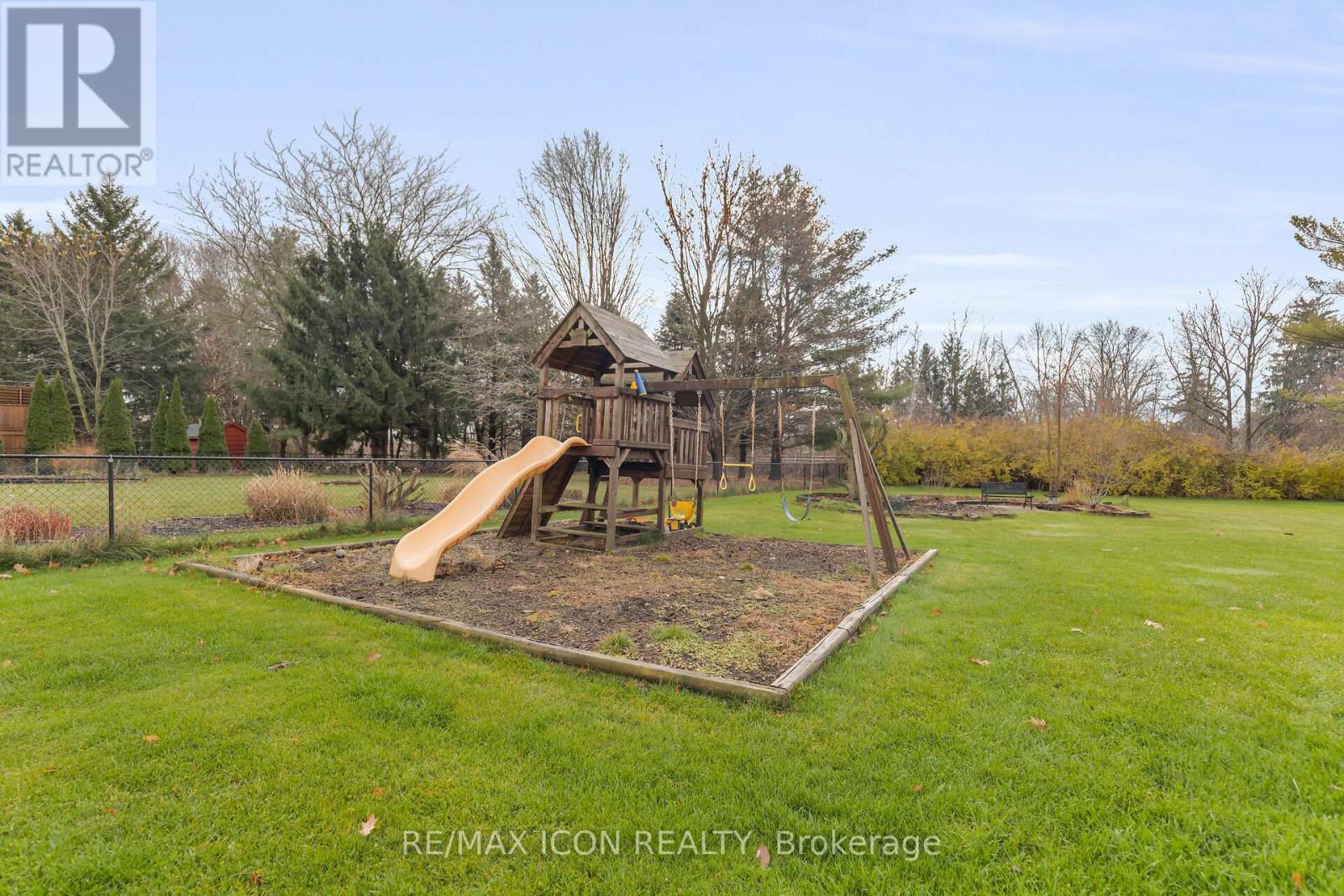 253 Minnie Street, Thames Centre, Ontario  N0L 1G3 - Photo 45 - X12874100