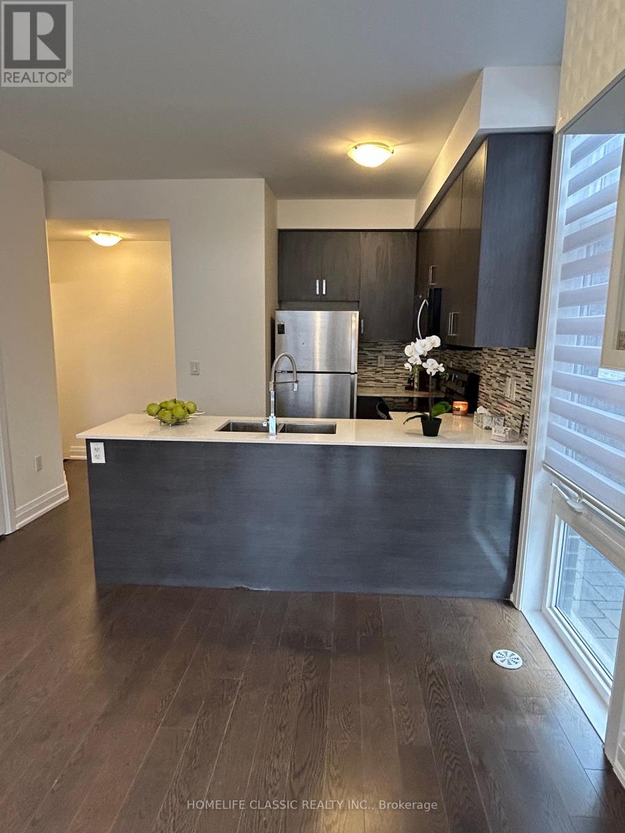 9 - 11 Eldora Avenue, Toronto, Ontario  M2M 0B5 - Photo 7 - C12874132