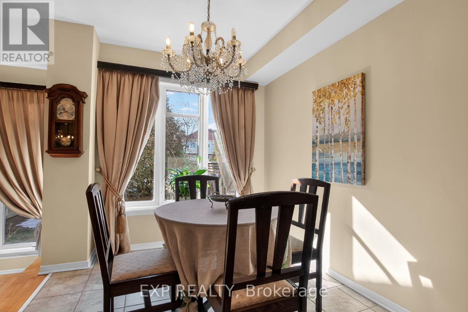 304 Goldridge Drive, Ottawa, Ontario  K2T 1L1 - Photo 11 - X12874134