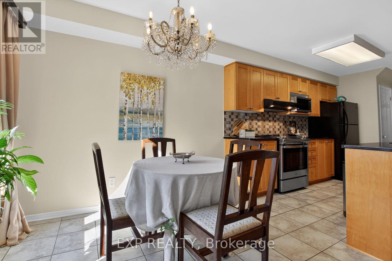 304 Goldridge Drive, Ottawa, Ontario  K2T 1L1 - Photo 14 - X12874134