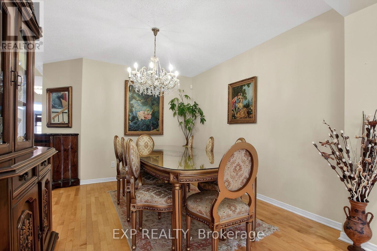 304 Goldridge Drive, Ottawa, Ontario  K2T 1L1 - Photo 19 - X12874134