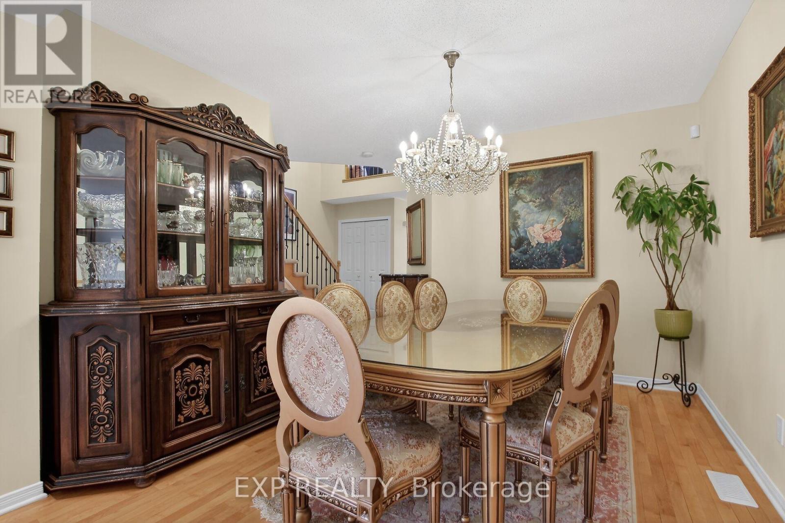 304 Goldridge Drive, Ottawa, Ontario  K2T 1L1 - Photo 21 - X12874134