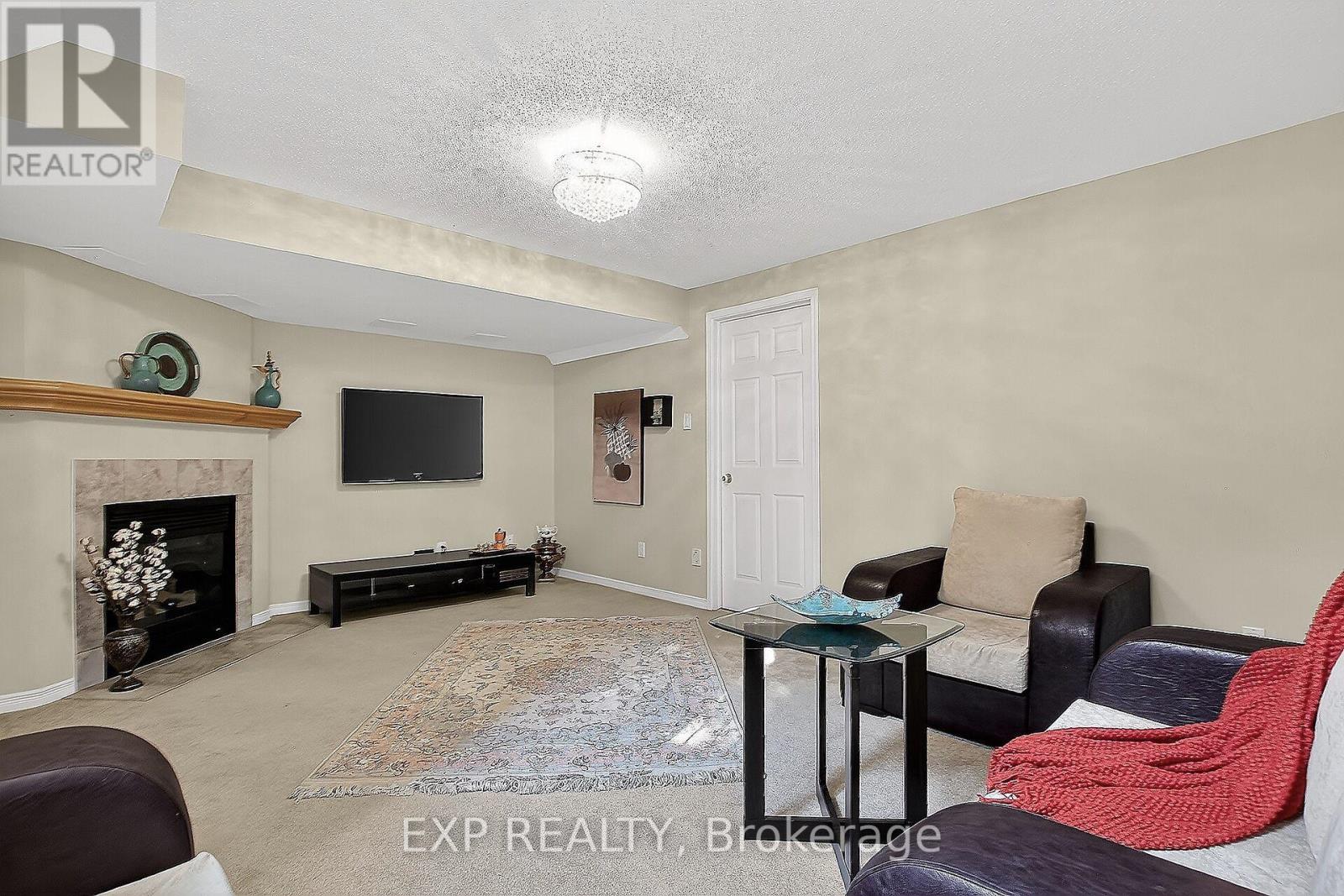 304 Goldridge Drive, Ottawa, Ontario  K2T 1L1 - Photo 43 - X12874134