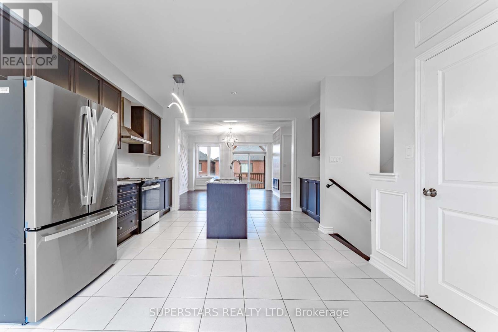 64 Douet Lane, Ajax, Ontario  L1Z 0V4 - Photo 10 - E12874124