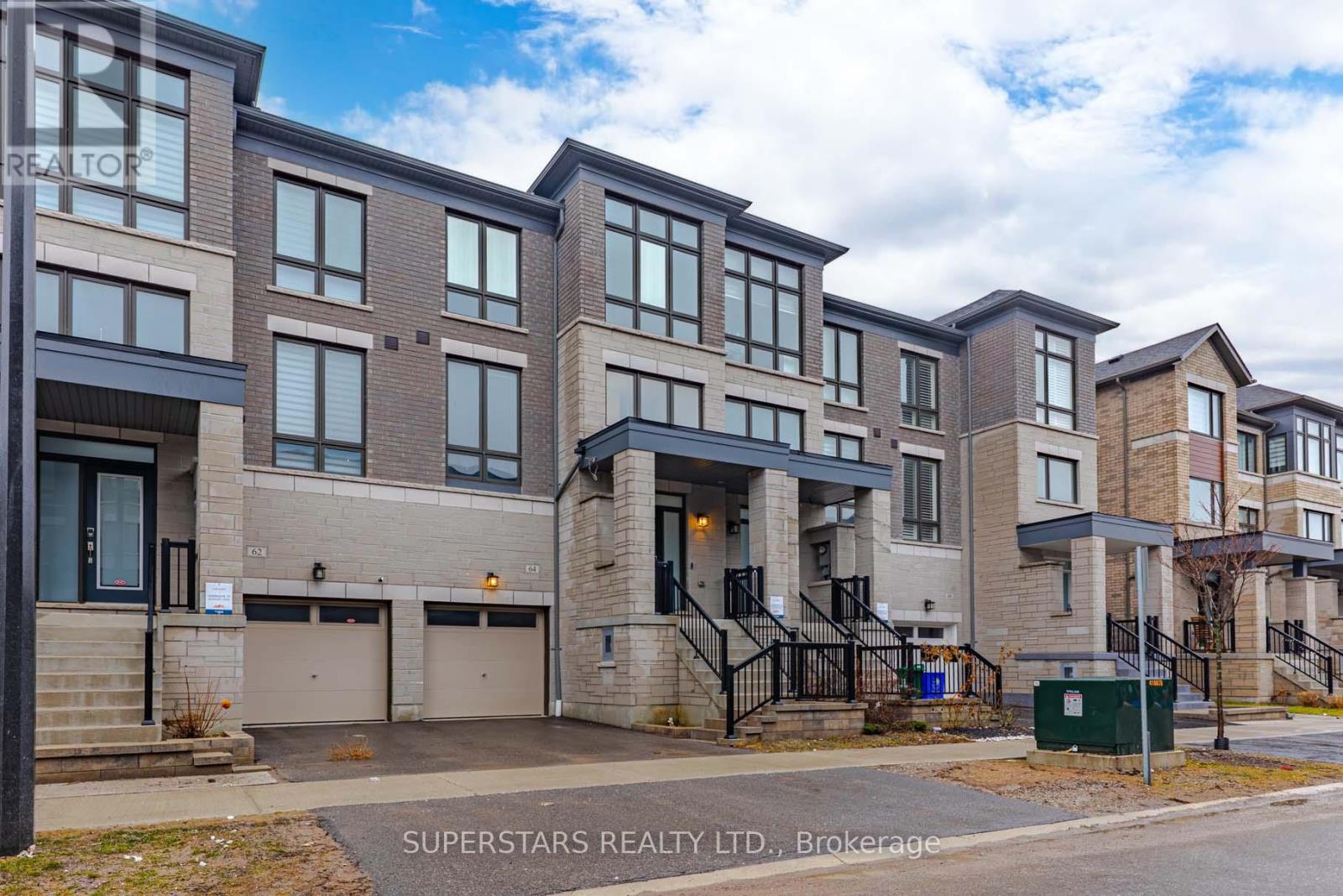 64 Douet Lane, Ajax, Ontario  L1Z 0V4 - Photo 2 - E12874124