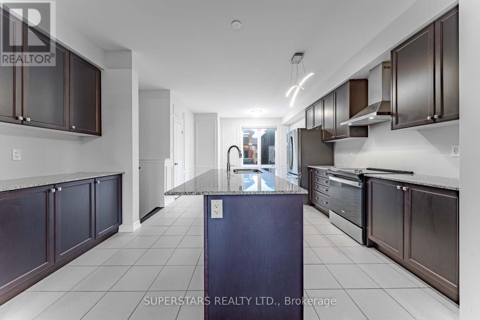 64 Douet Lane, Ajax, Ontario  L1Z 0V4 - Photo 8 - E12874124