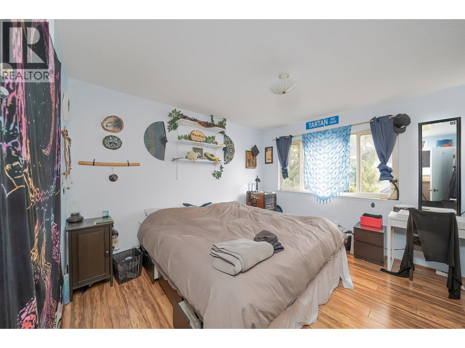 5734 Eglinton Street, Burnaby, British Columbia  V5G 2B6 - Photo 15 - R3097903