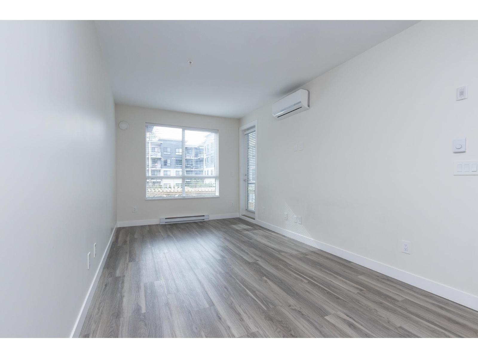 219 20356 72b, Langley, British Columbia  V2Y 4J9 - Photo 11 - R3099121