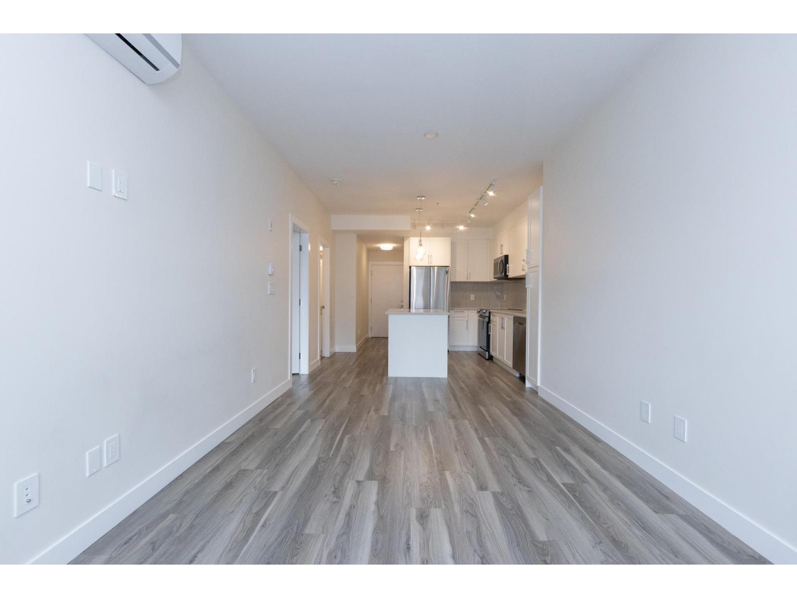 219 20356 72b, Langley, British Columbia  V2Y 4J9 - Photo 7 - R3099121