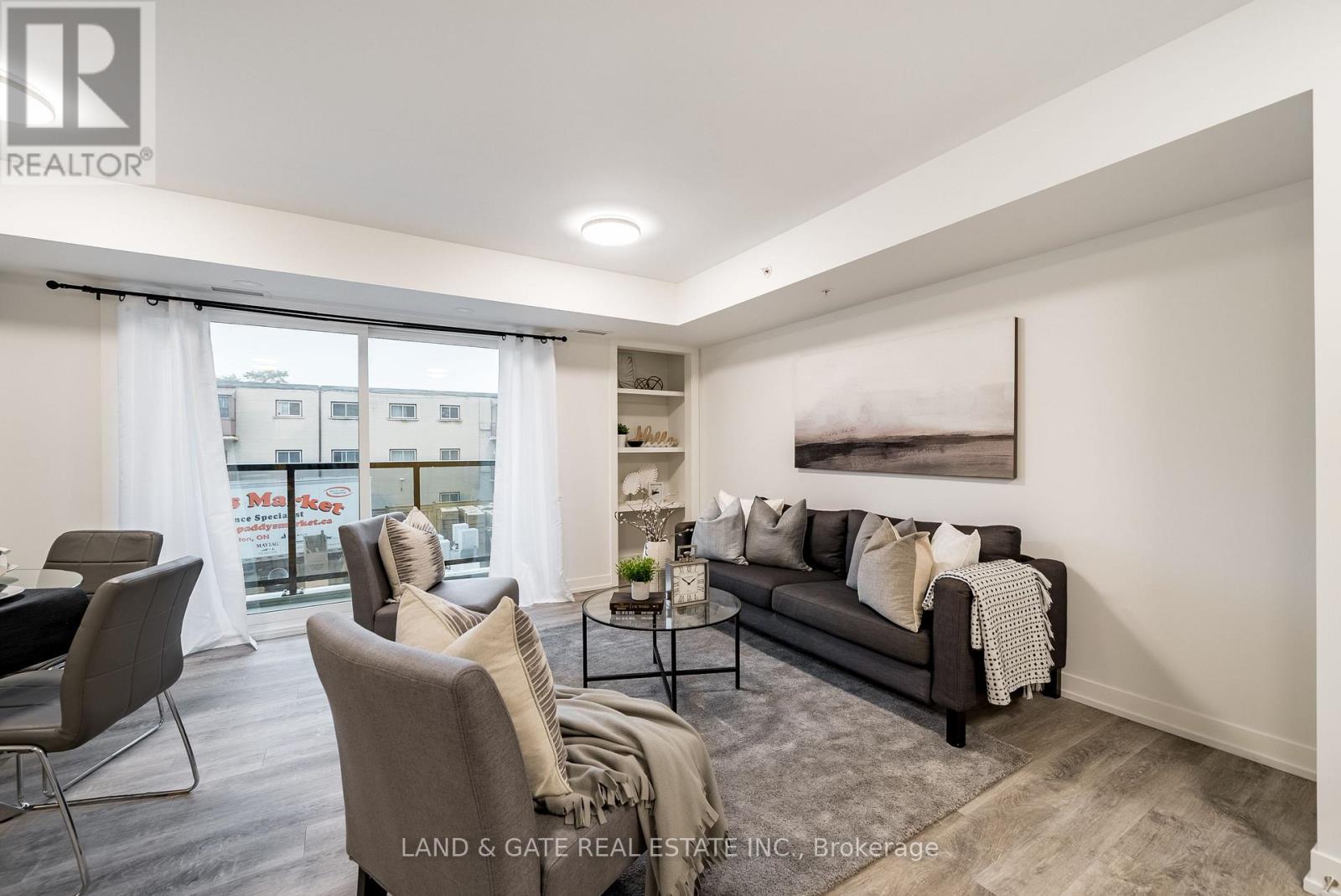 305 - 976 Simcoe Street N, Oshawa, Ontario  L1G 4W4 - Photo 3 - E12874146