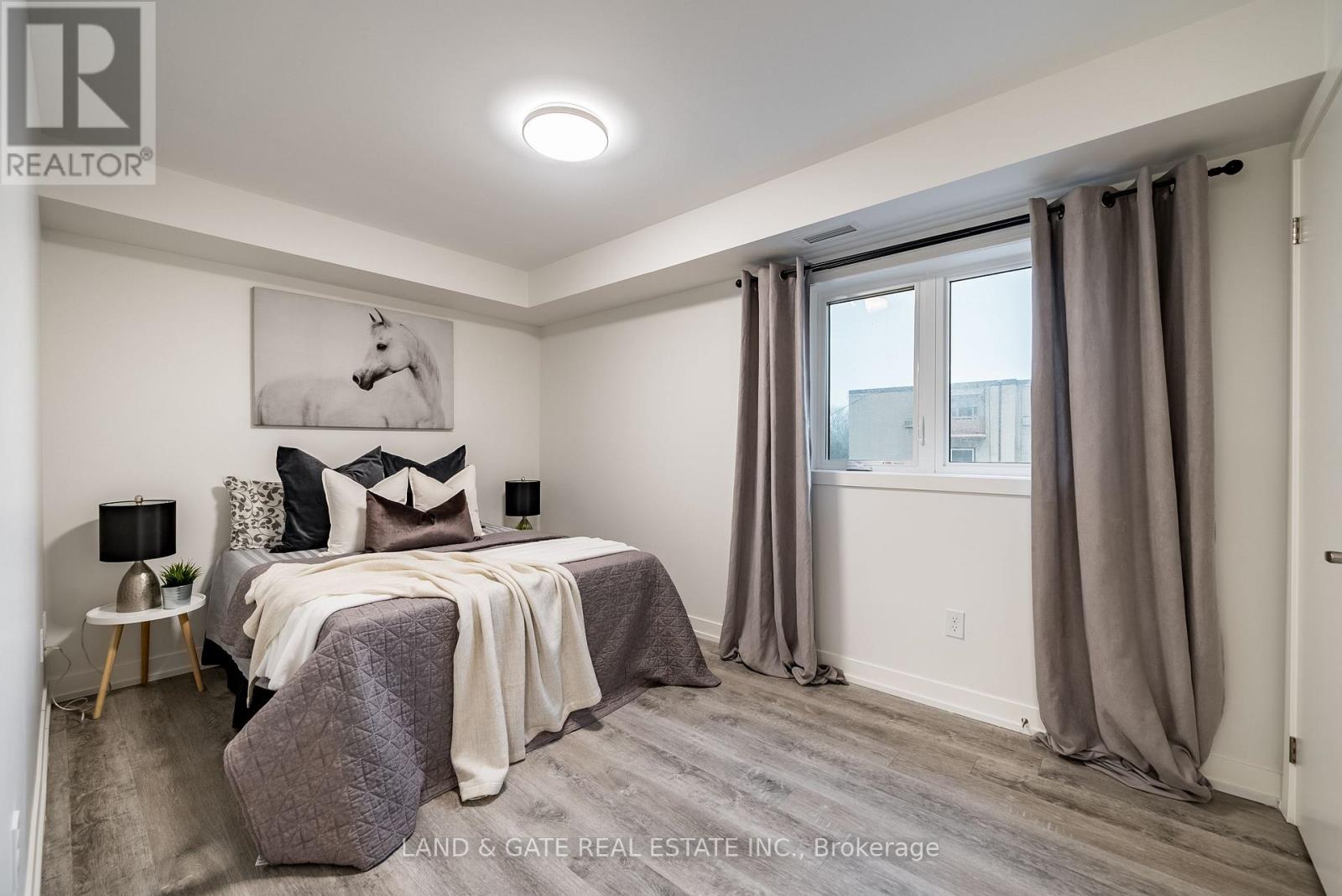 305 - 976 Simcoe Street N, Oshawa, Ontario  L1G 4W4 - Photo 5 - E12874146