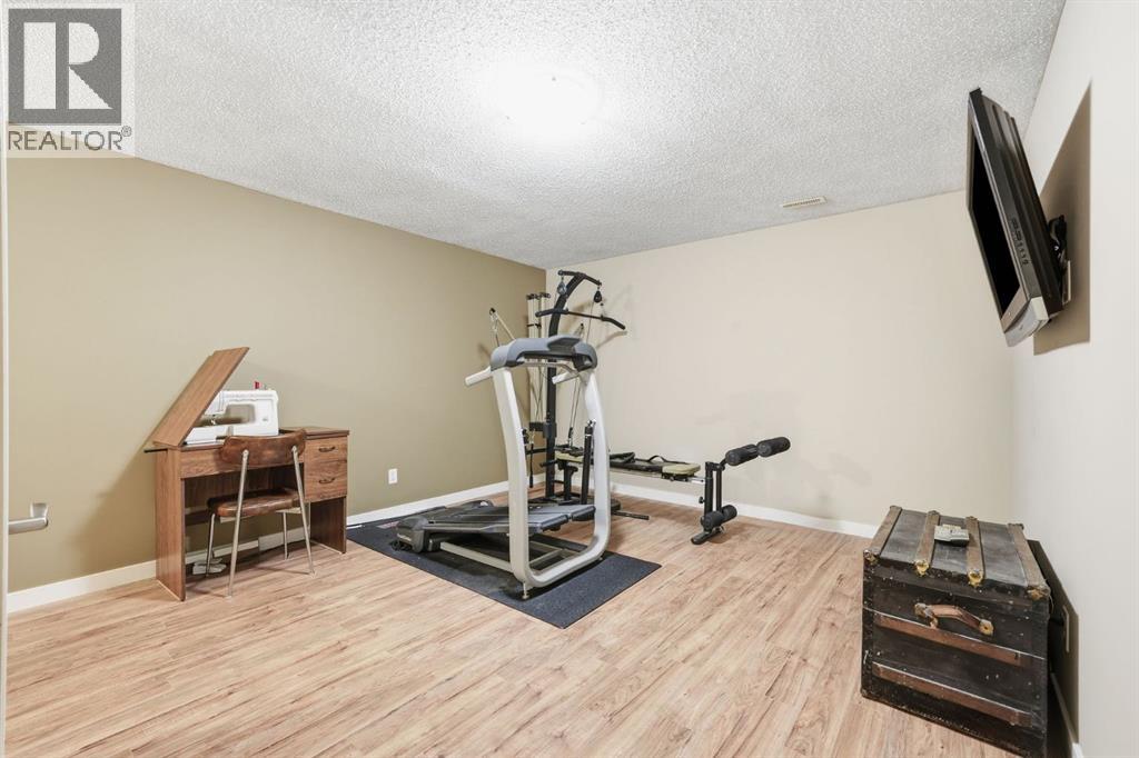 1 River Heights Green, Cochrane, Alberta  T4C 0J6 - Photo 29 - A2292483