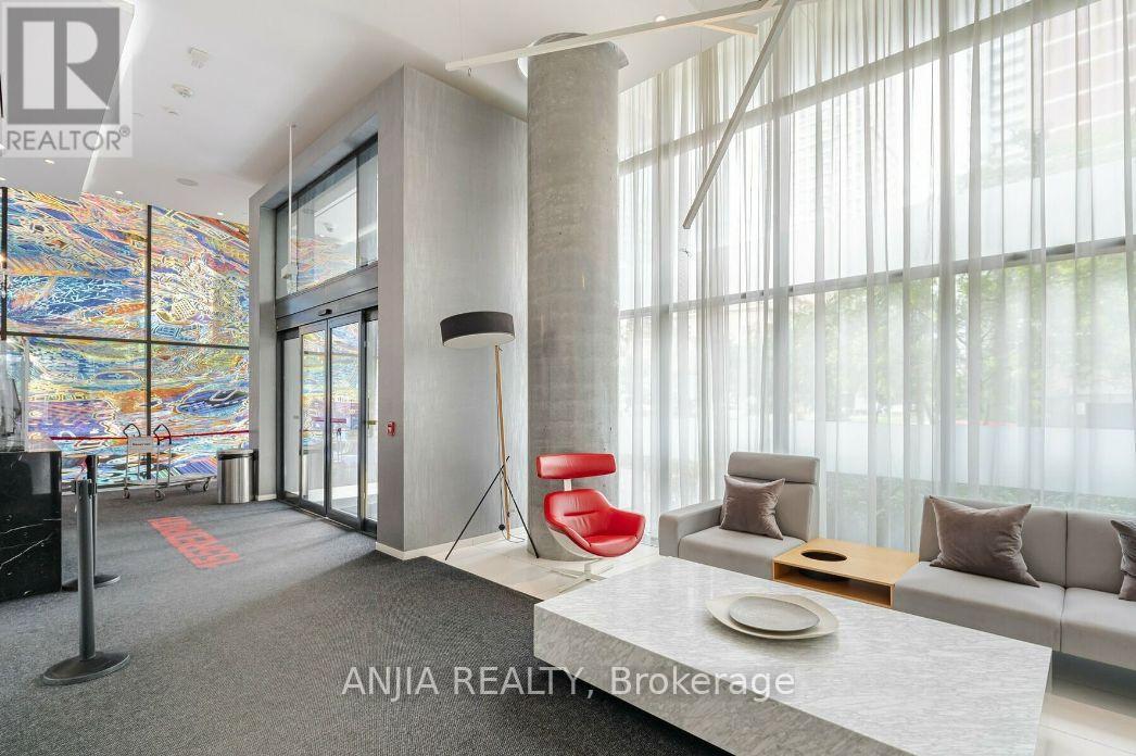 312 - 185 Roehampton Avenue, Toronto, Ontario  M4P 0C6 - Photo 3 - C12874162