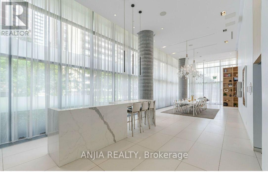 312 - 185 Roehampton Avenue, Toronto, Ontario  M4P 0C6 - Photo 5 - C12874162