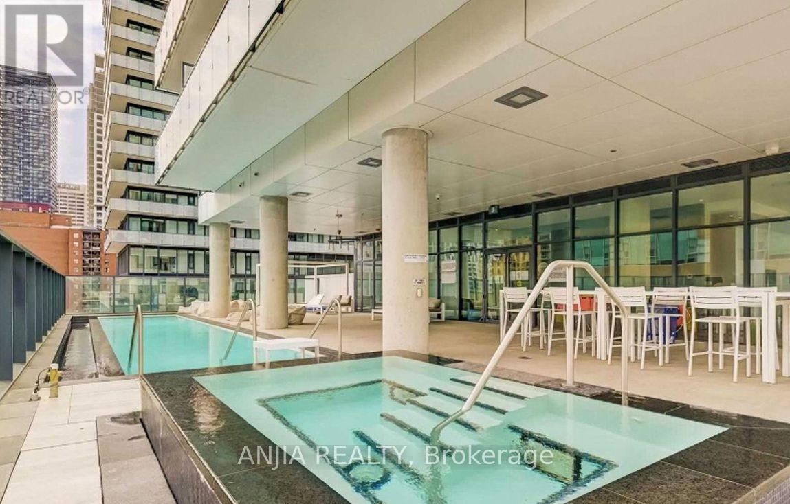 312 - 185 Roehampton Avenue, Toronto, Ontario  M4P 0C6 - Photo 9 - C12874162