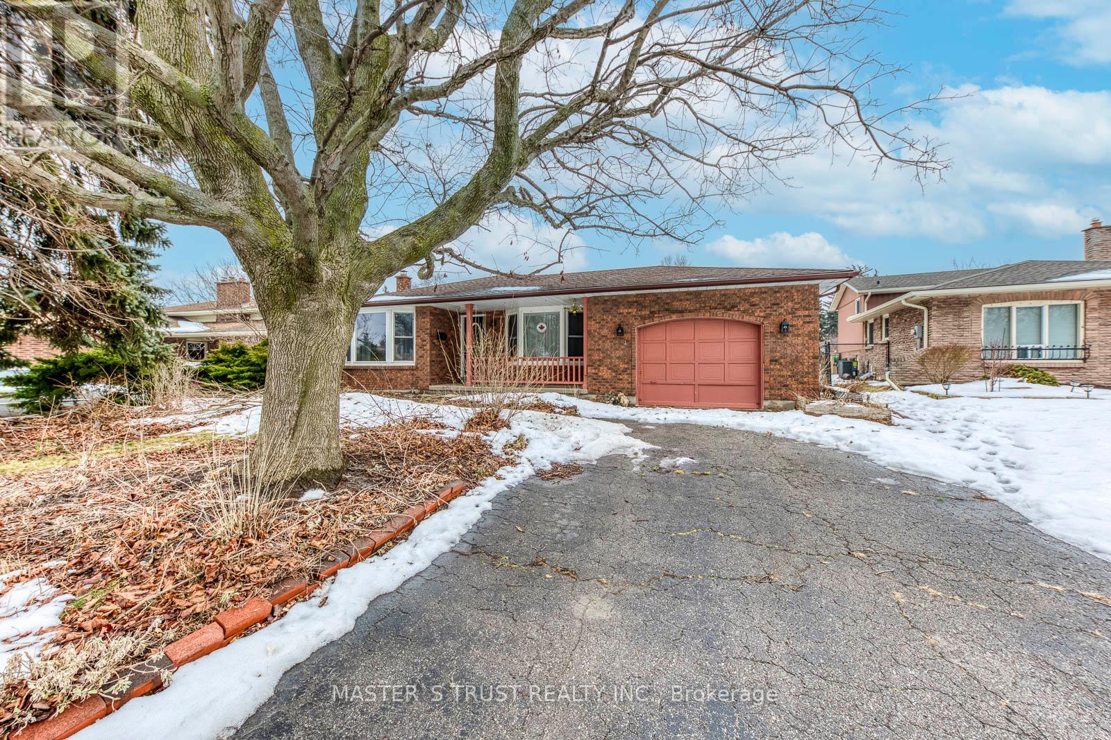 9 BAYSHORE CRESCENT, St. Catharines, Ontario